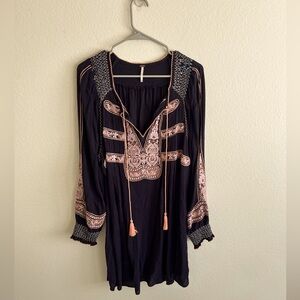 Free People Bohemian Dress Navy with Peach Embroidery size Large